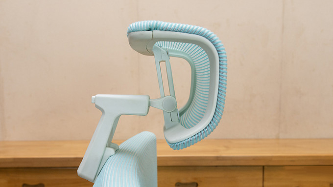 前倾不累腰,横躺可伸腿:达宝利D6人体工学网布椅测评-20200319_104750_093