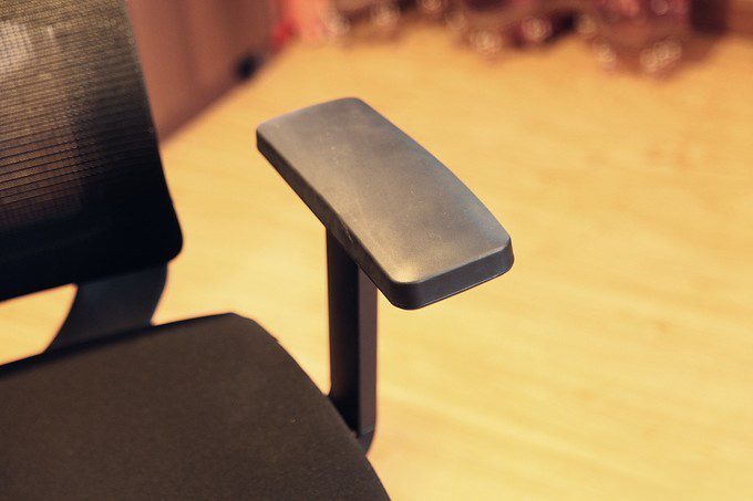 媳妇再也不担心我坐一天累了—达宝利DY101人体工学椅开箱及感受-20200321_094412_026