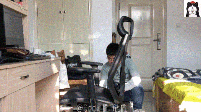 拯救你的不当坐姿:达宝利DY607人体工学电脑椅快速体验-20200319_104146_073