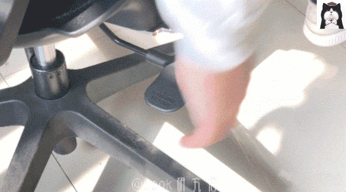 拯救你的不当坐姿:达宝利DY607人体工学电脑椅快速体验-20200319_104146_074