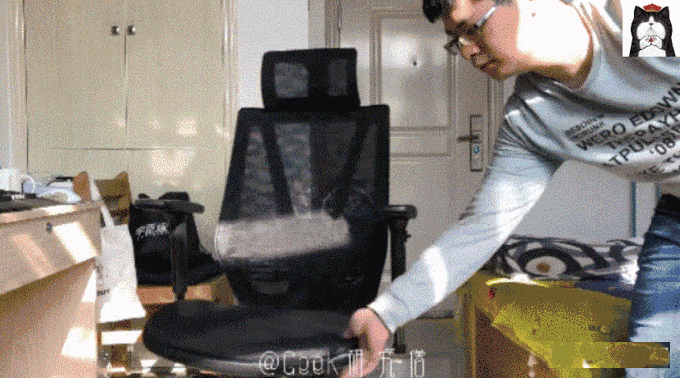 拯救你的不当坐姿:达宝利DY607人体工学电脑椅快速体验-20200319_104146_077