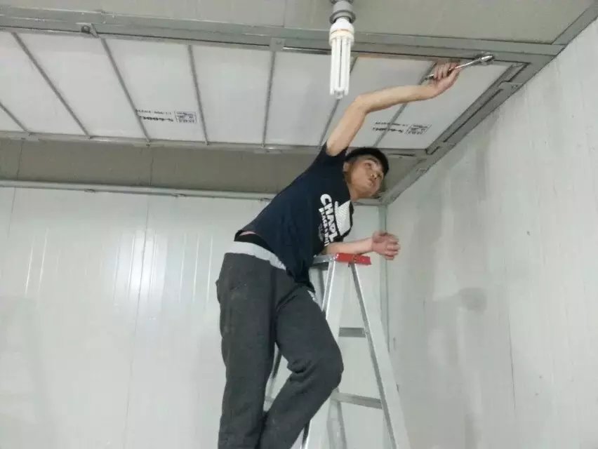 空气过滤棉更换