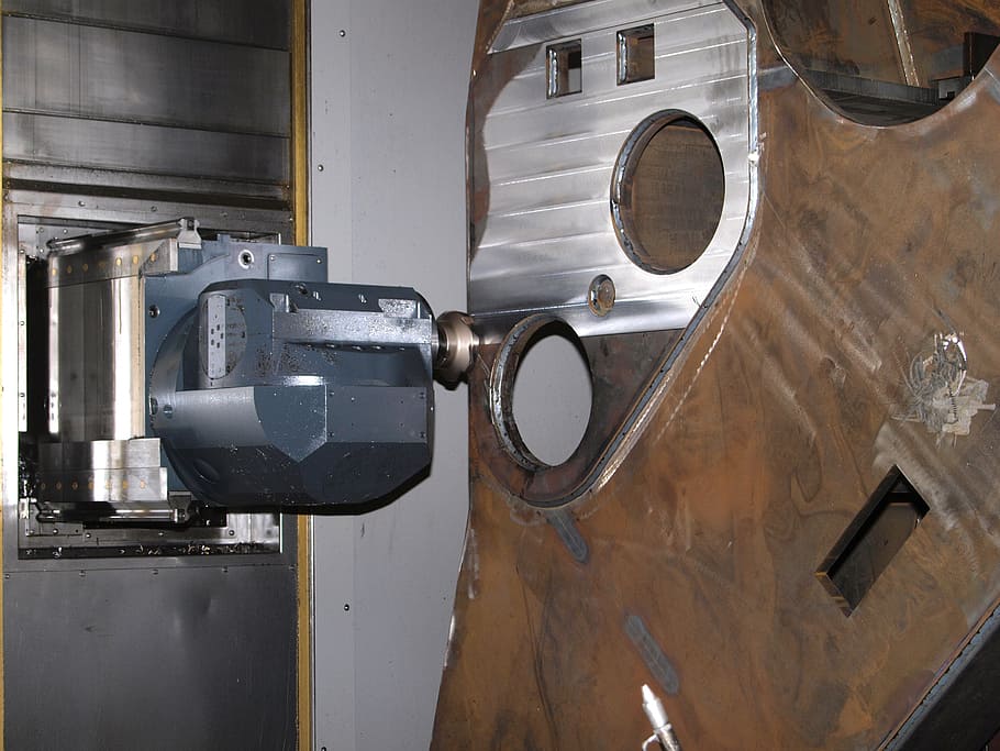 milling-machine-tool-cnc-machining