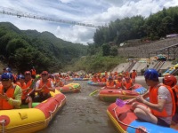 安徽六安孔雀和峡谷漂流