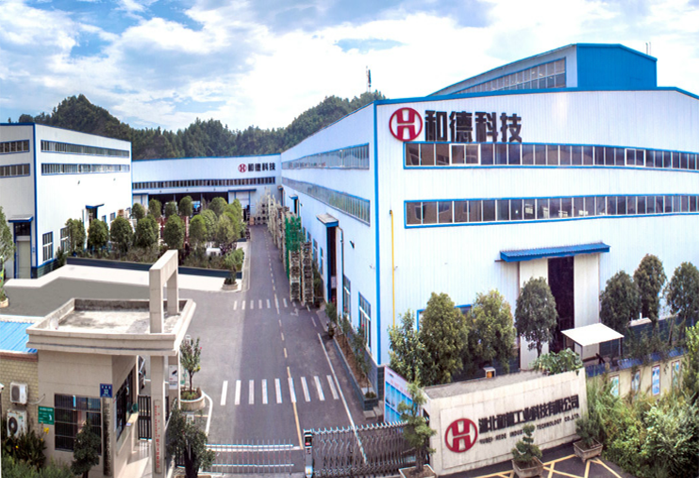 公司位于十堰市东城开发区普林工业园，拥有厂房面积15000 平方米，总资产8000多万元，员工200余人，机械设备130台（套），其中国内先进的自动生产线6条。