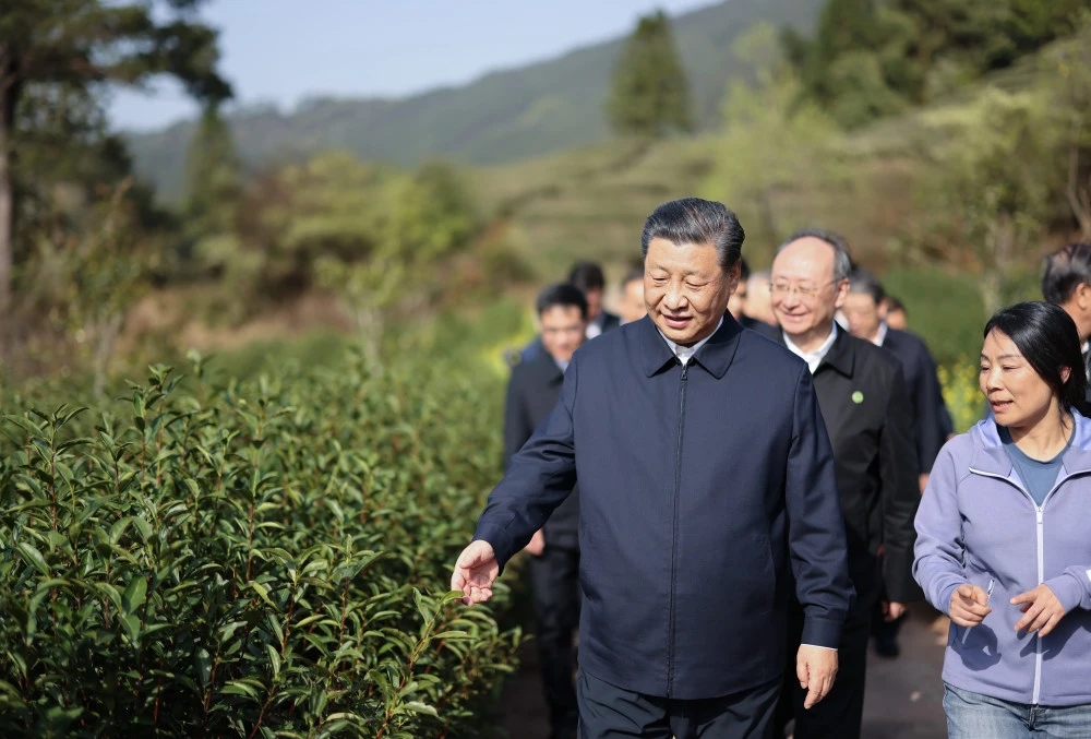 习近平福建行，第一站为何看山？（内附珍贵老照片）