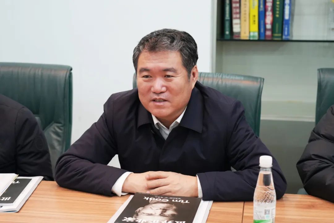 呼伦贝尔农垦集团董事长胡兆民到世界品牌实验室对接内蒙古品牌网