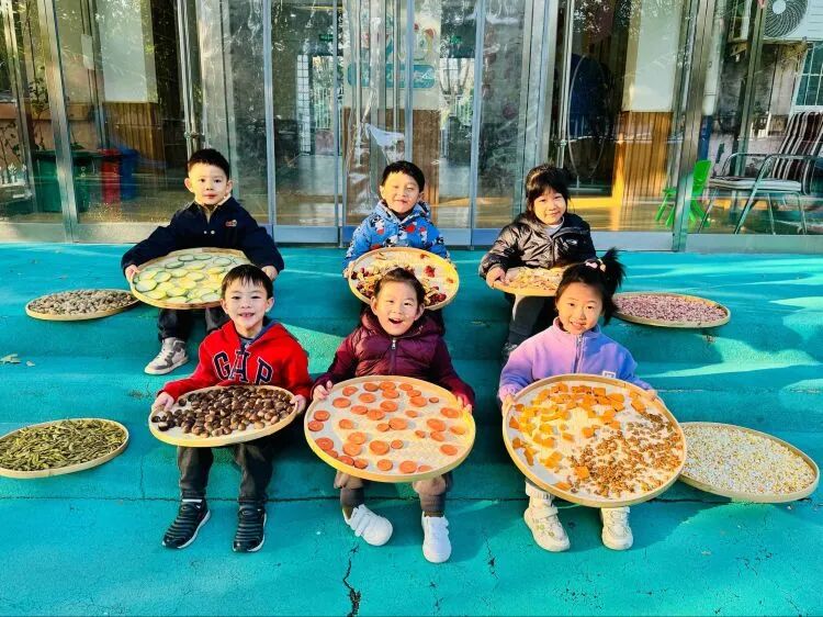 简篇-“晒”出秋意,“玩”出成长——新启蒙幼儿园晒秋主题活动