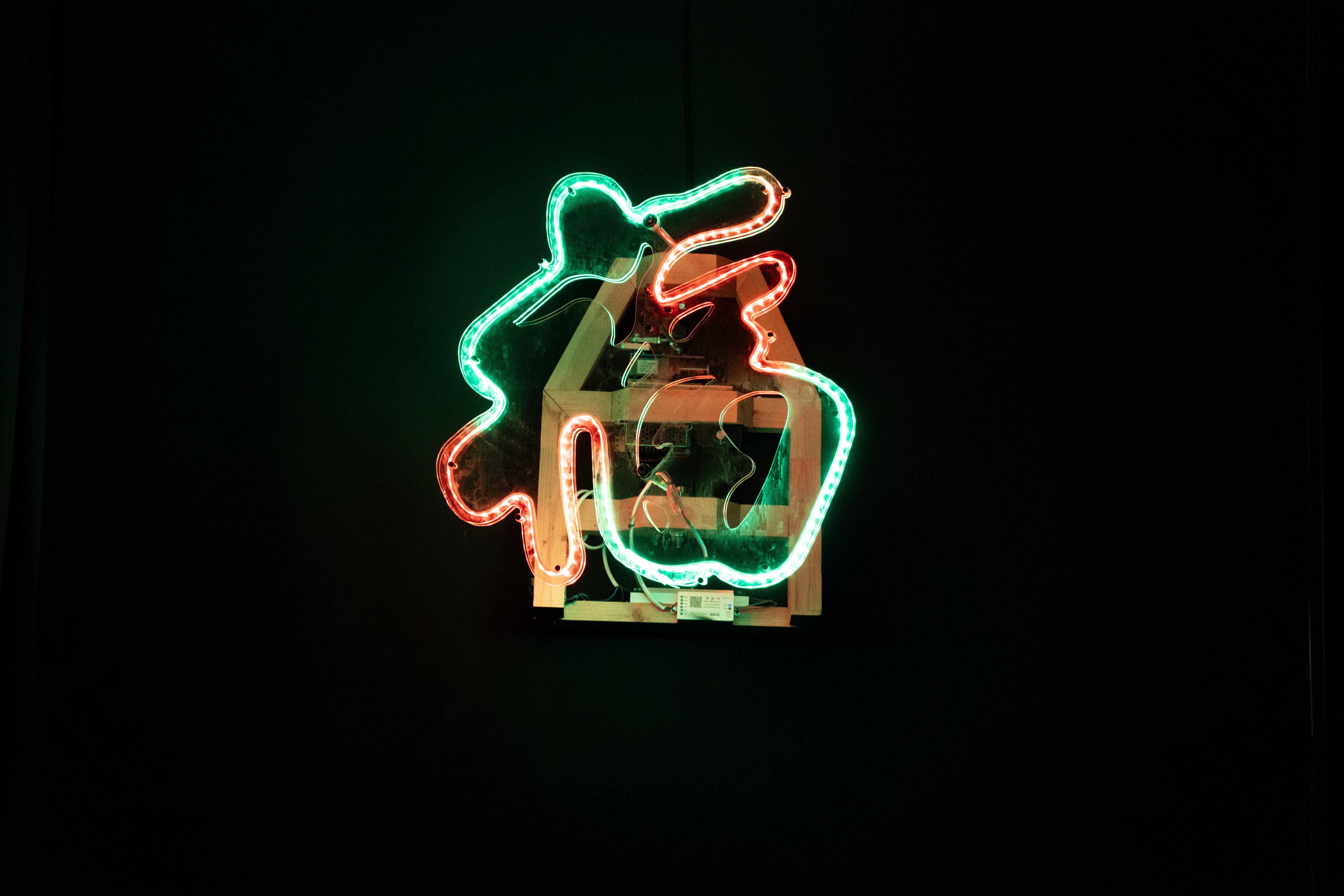 《福》60x60x60cm、综合材料、2021