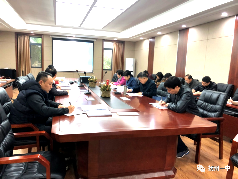 我校学习宣传贯彻党的十九届六中全会精神540.png