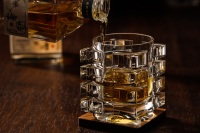 酉幸新中式烈酒琮式杯产品展示1