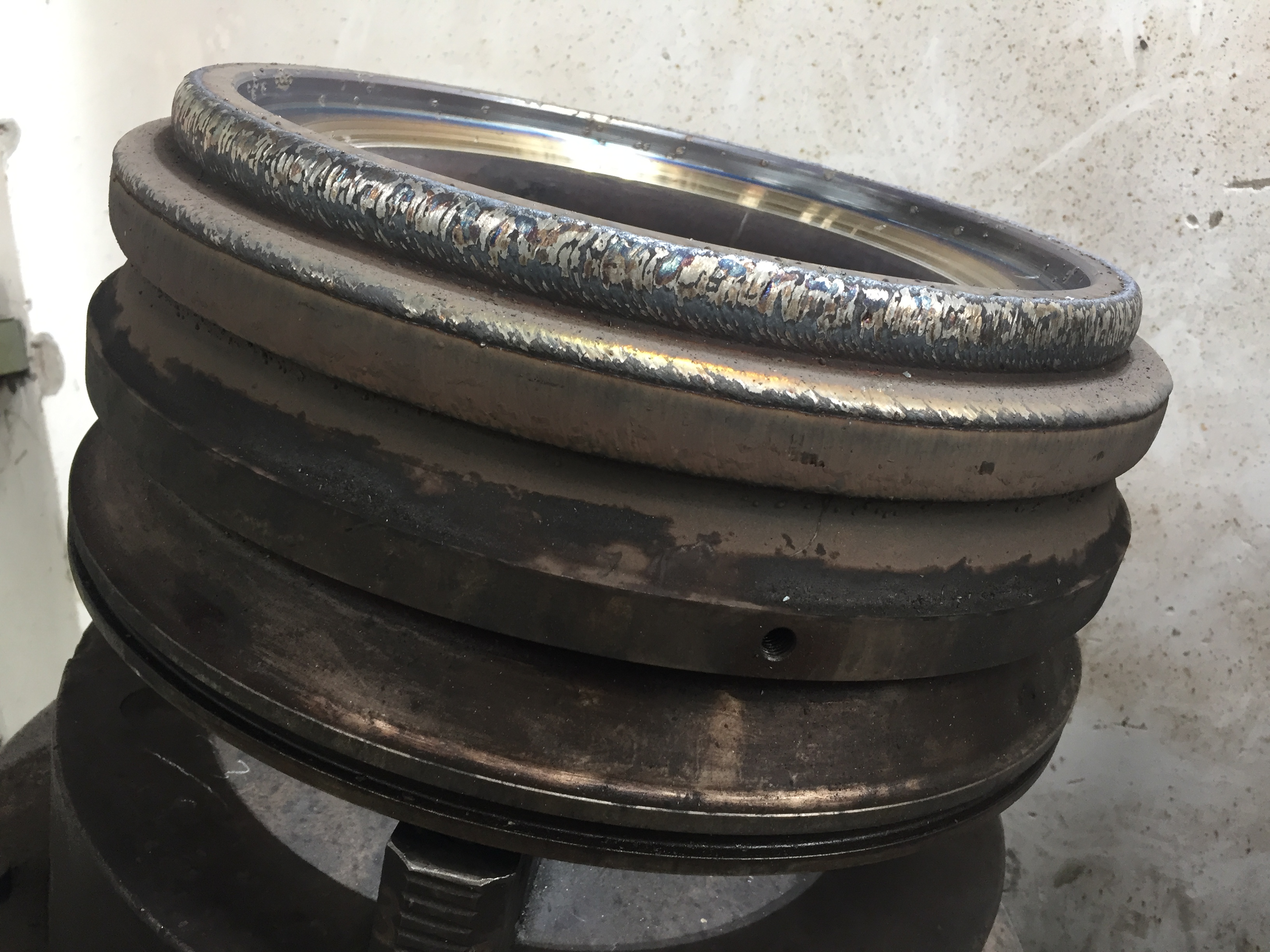 ME Exhaust Valve Seat Recondition