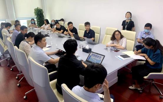 周奇兵带队参会