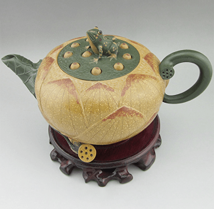 周才军：荷花莲子壶