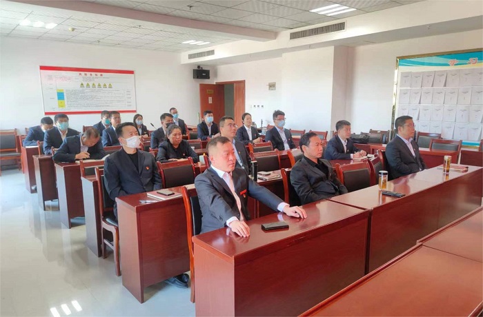 陜西榆林中燃組織全體黨員干部職工收看收聽二十大開幕會