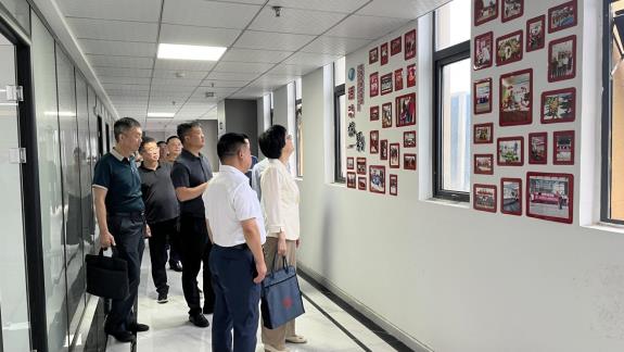 ab78433dcf4562871f2c4bfd41dbbcc