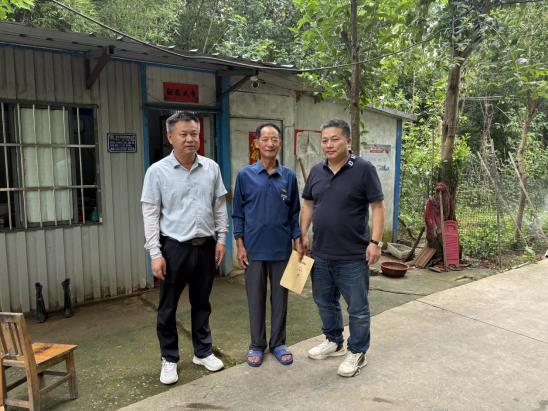 90f8290a576328fea165cb748ca1df0