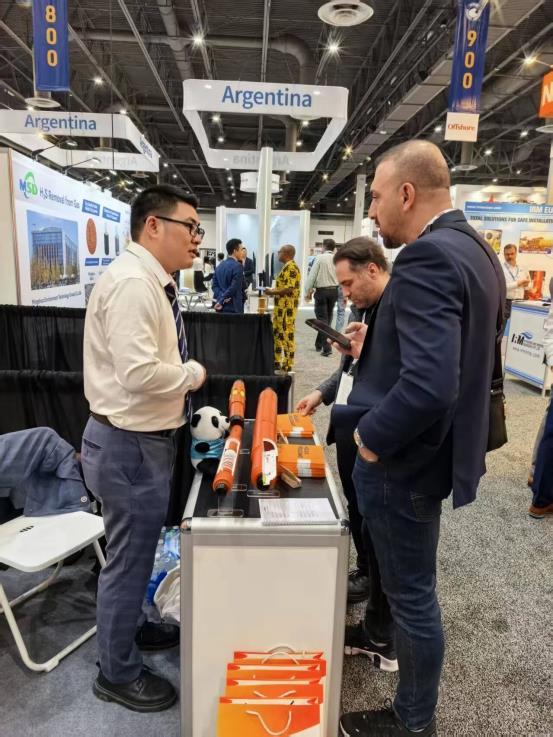 94929e6f-cf29-41b3-add7-14348051653d