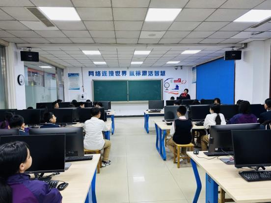 badea9c39d99c9e4979fbab374a906d