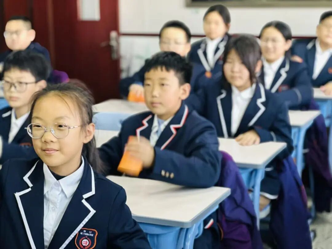ed7aa91fa8066d596f9b00b22b402095.jpg