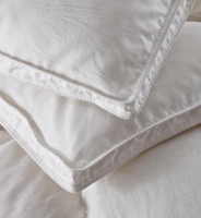 All-Season-Wholesale-Down-Filled-Quilted-Comforter.webp-2