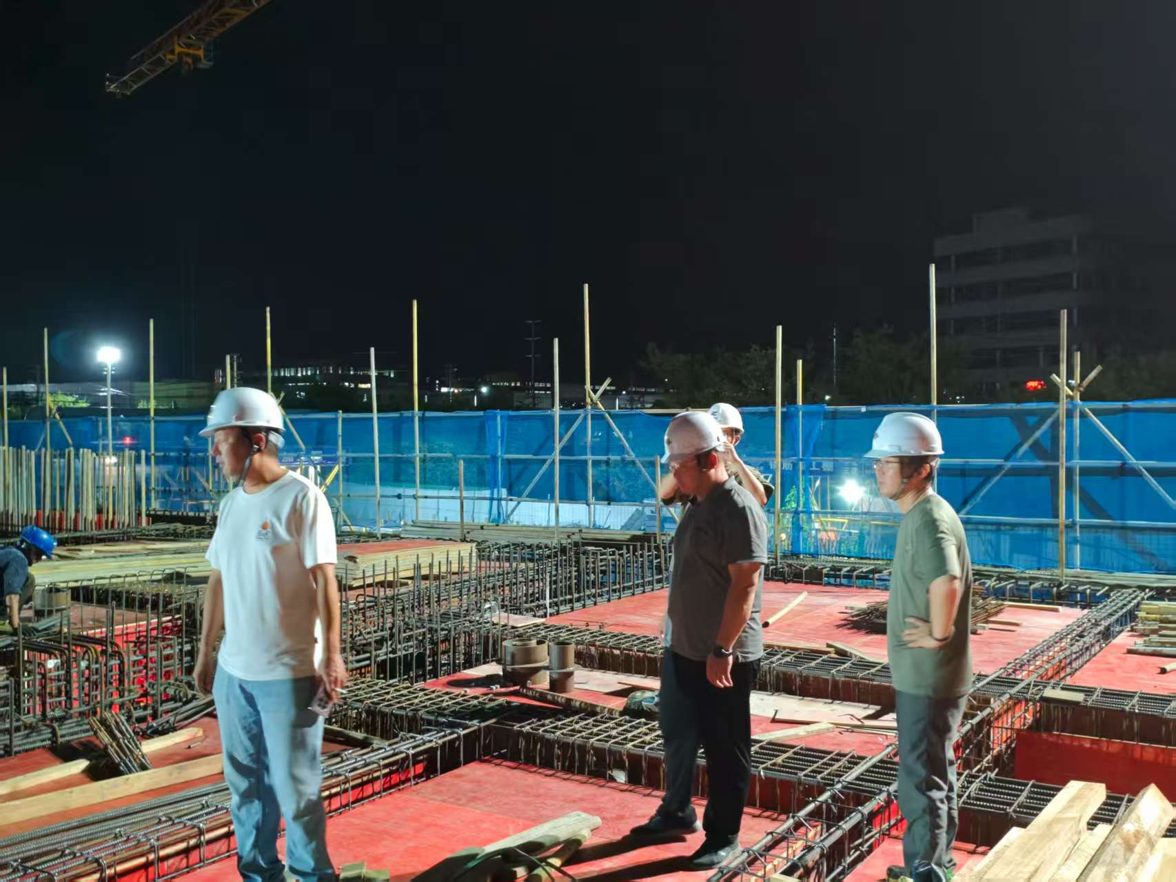 開創控股集團專項檢查 嚴守印染產業園夜間施工安全