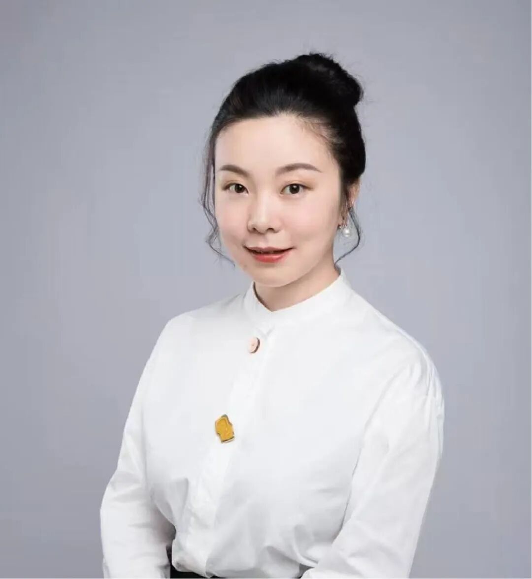 王茹.jpg