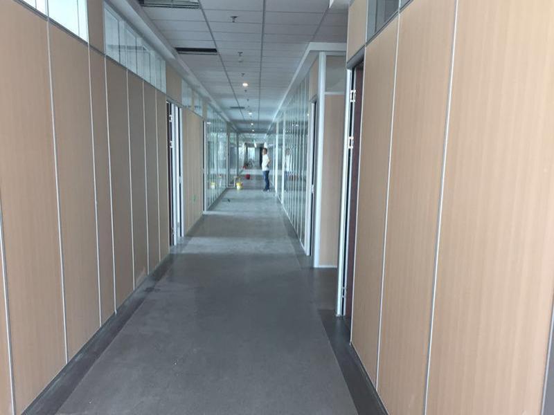 80款双层木饰面隔断-7-