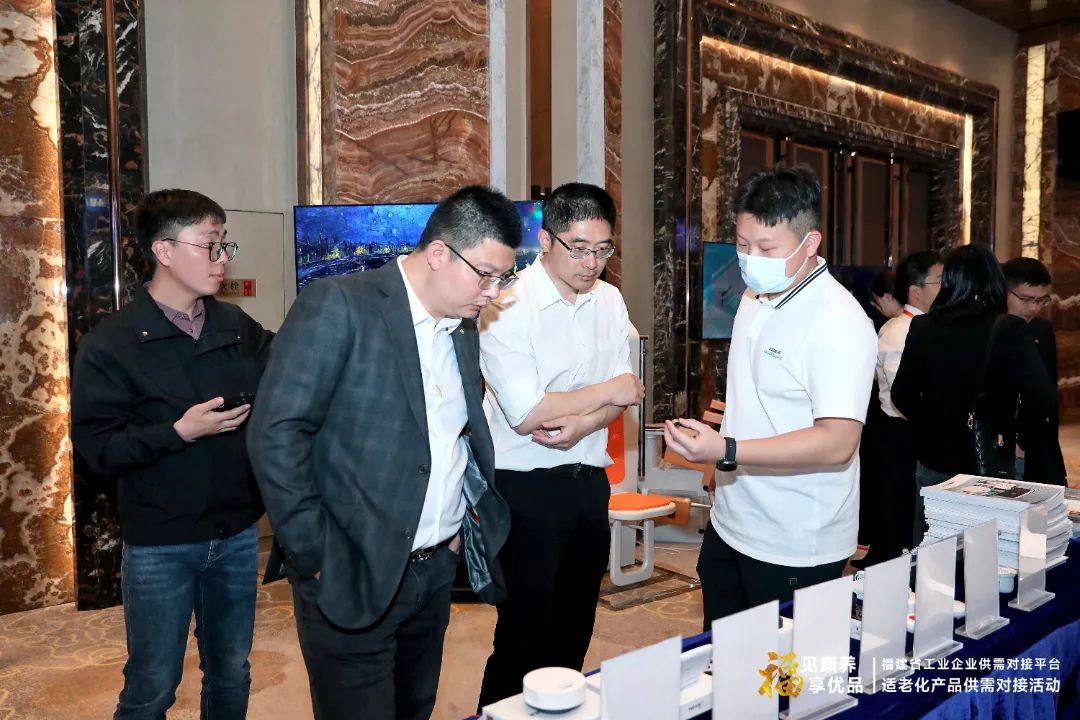 undefined CX8A3185.jpg