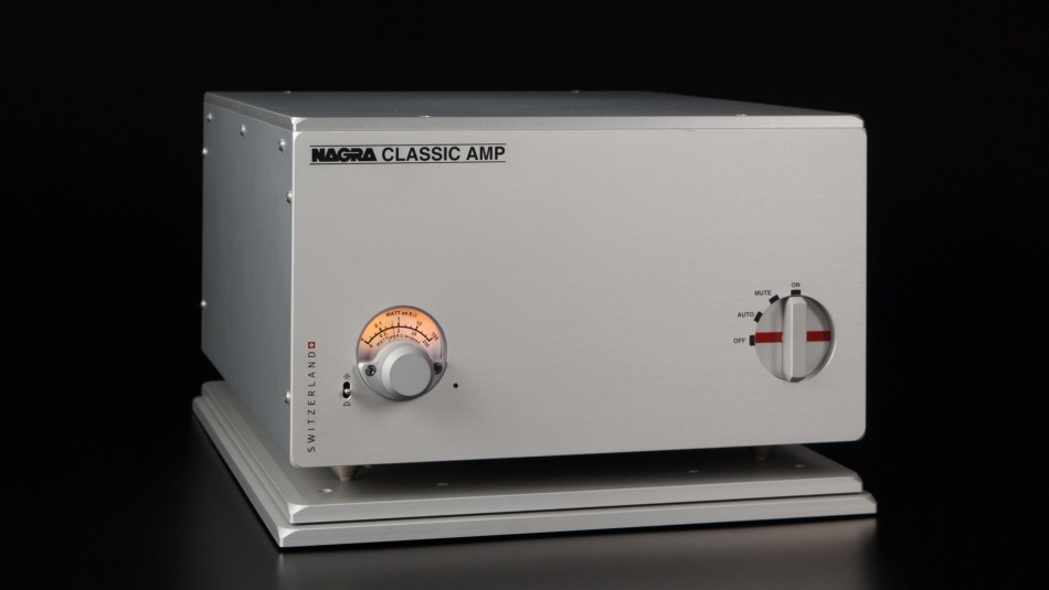 Nagra_Classic_Amp_FN_threequarter-1920x1080_副本