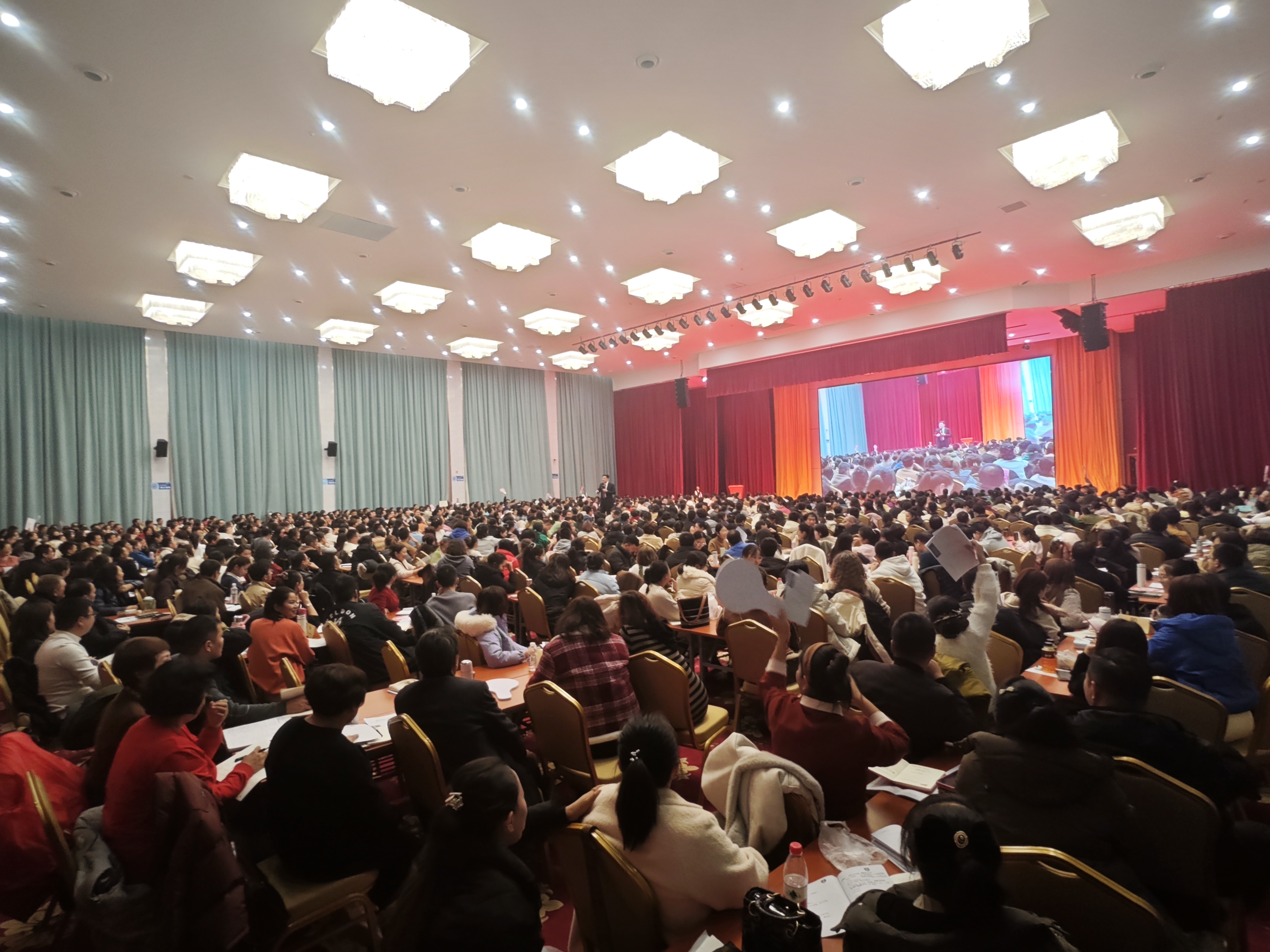吐鲁番市高昌区《第二期数字化教学管理高级研修班》圆满成功
