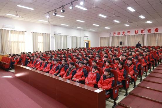 682b42e2f043acff79dc692deb55cf5ef5e444d9