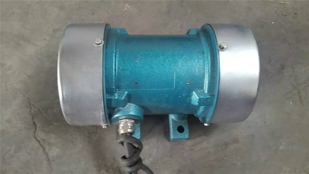 mmexport1465637606886