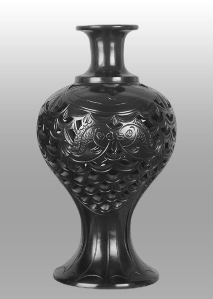 龙山黑陶年年有余花瓶