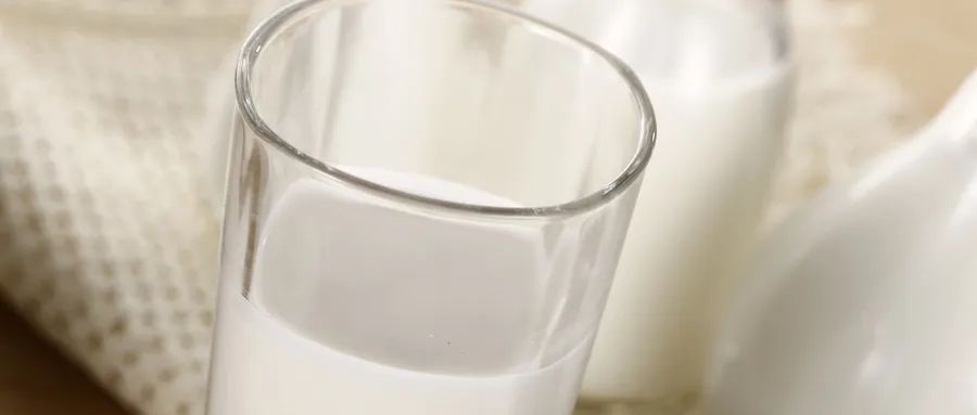 摄图网_500496873_牛奶(仅交流学习使用).jpg
