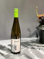 红酒图片-6.迦南美地雷司令干白