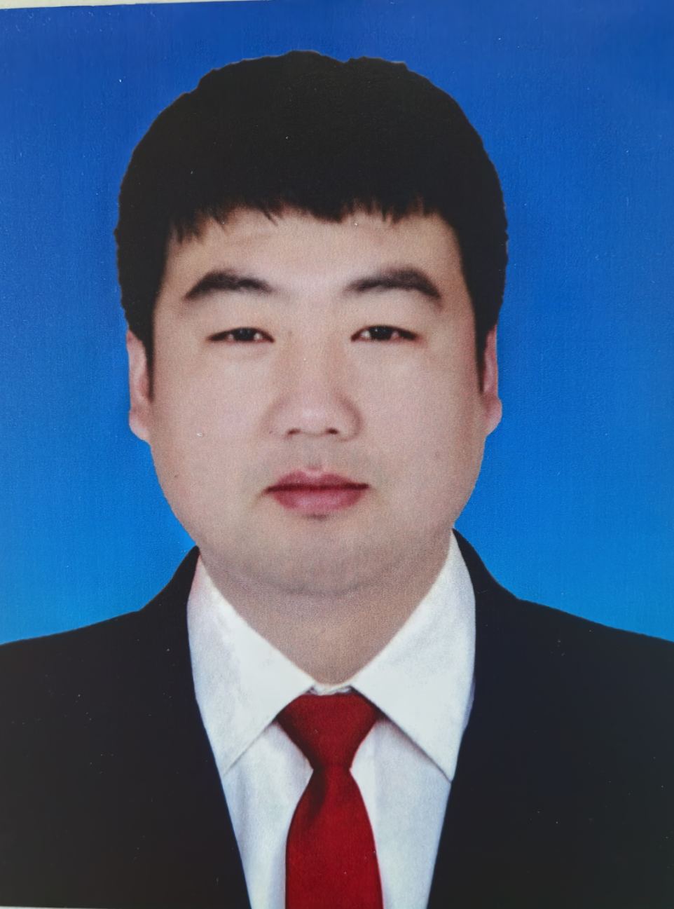 王伟超1.png