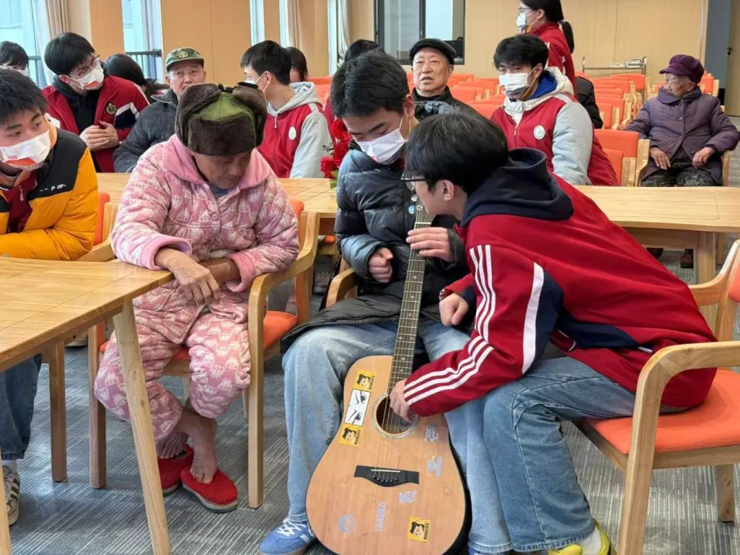 undefined 爷爷.jpg