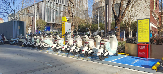 南京市鹏飞吾限充电科技有限公司,电动车无线充电方案,无线电动自行车充电,电瓶车无线充电桩,二轮电动车无线充电