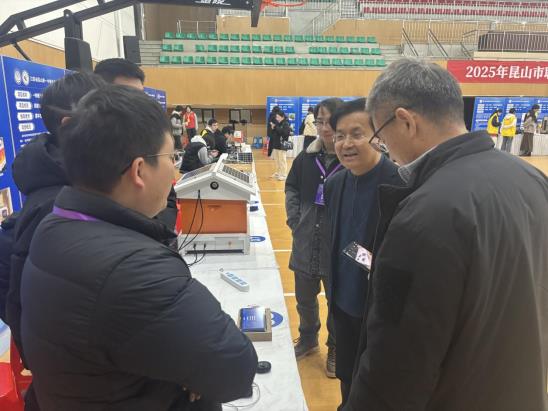 124cd93298ff6293258cae6800c6fcb6