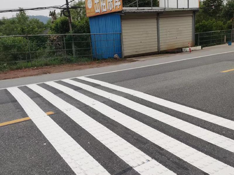 成都震蕩標(biāo)線施工