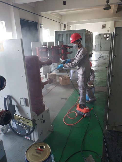 35kV高壓柜絕緣清潔維護