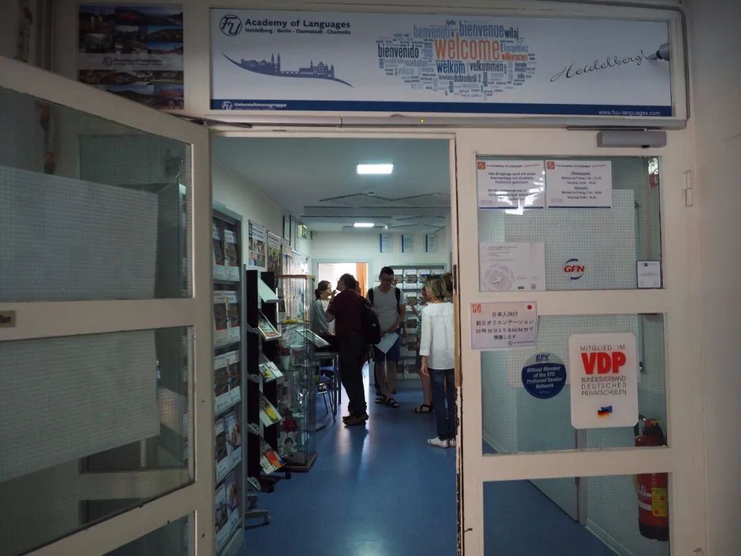 1683359299809177.jpg 4.jpg