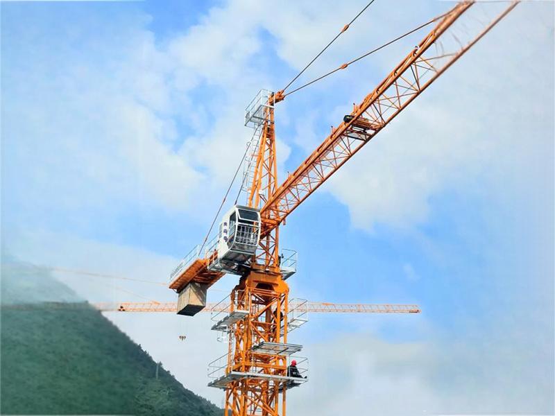 塔式起重機(jī)-9