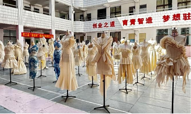 纺织服装学院丨第三届“泉纺杯”服装立体裁剪大赛-泉州纺织服装职业学院官网