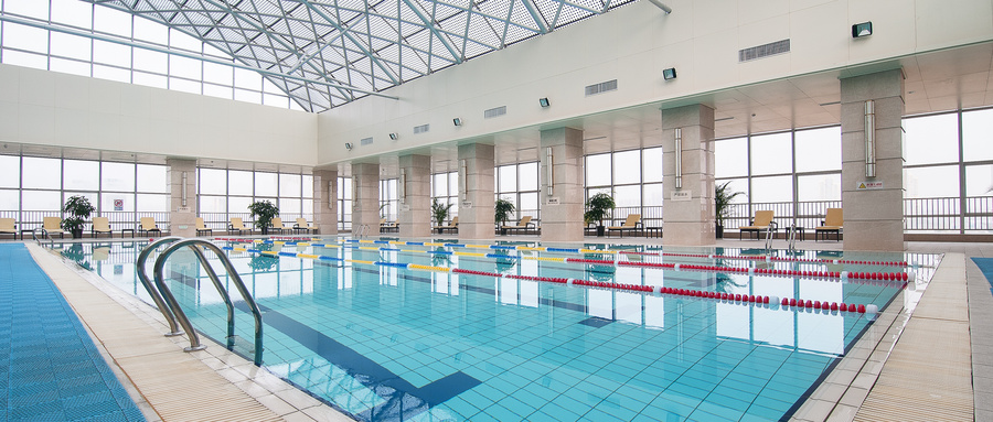 江苏的恒温泳池的加热恒温设备一般选用哪种？