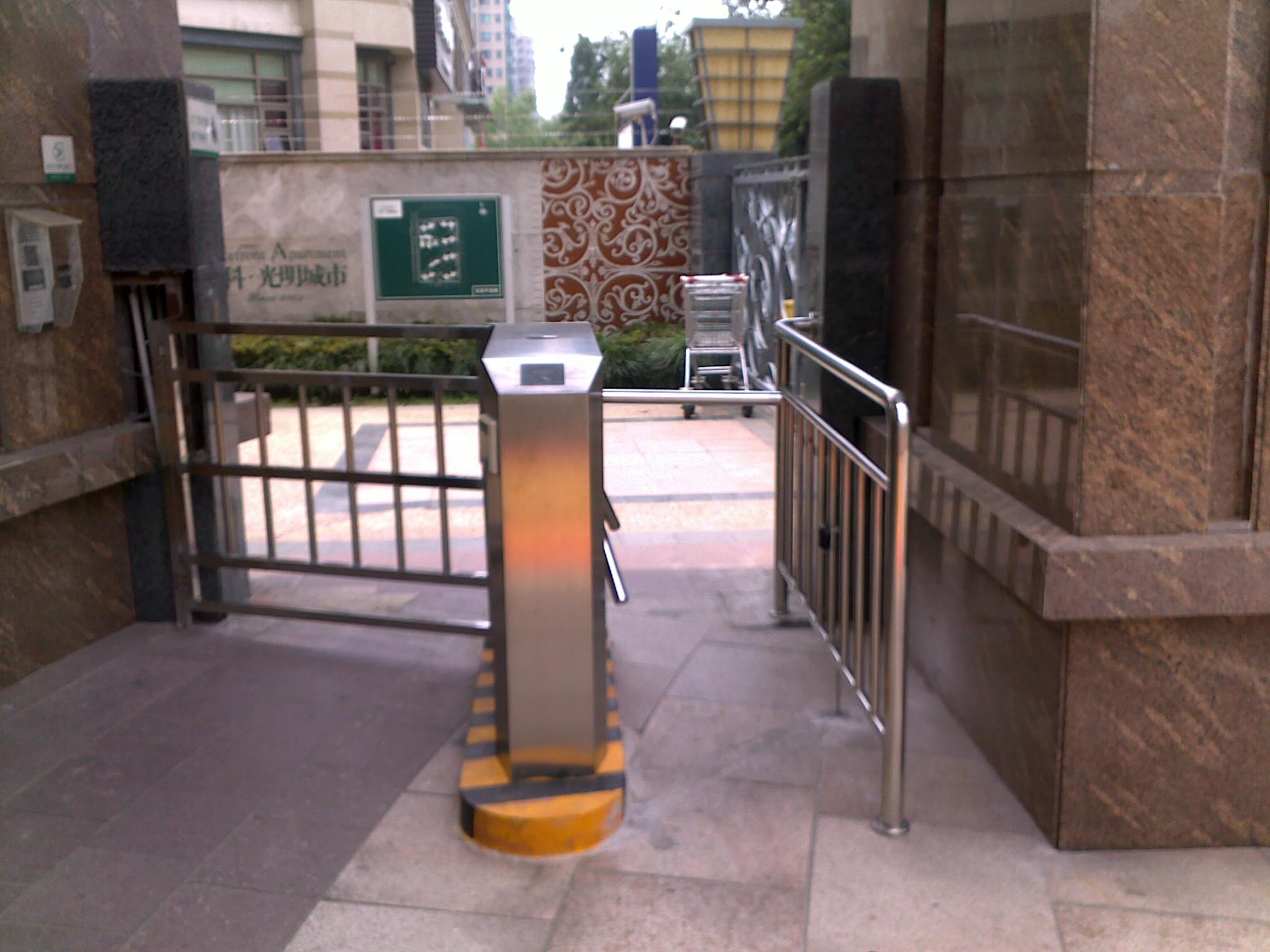 南京万科光明城市住宅小区-三辊闸机