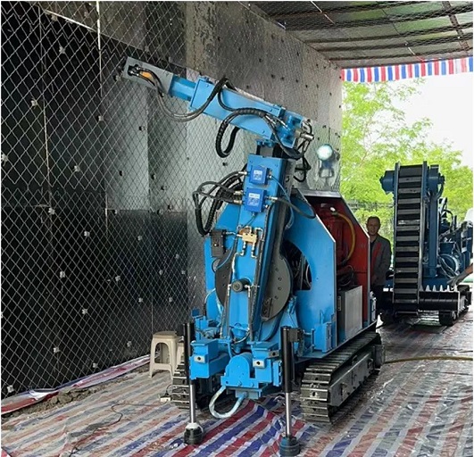 柠条塔喷浆机器人项目及其实验测试场地建设应用具有重大进展-绿色