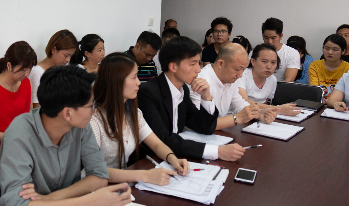 热烈庆祝意大利(zoteno)集团第二季度会议圆满召开