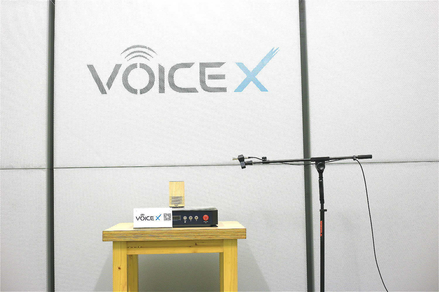 支持bluetooth通讯测试,可接入lan,wlan,digisignal等测试信号模式
